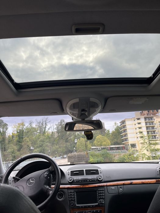 Mercedes-Benz E280