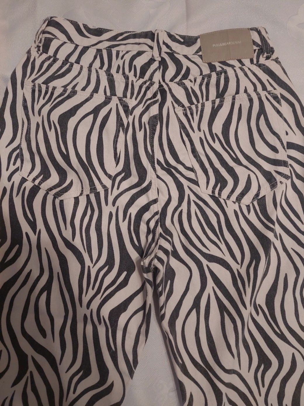 Blugi zebra print