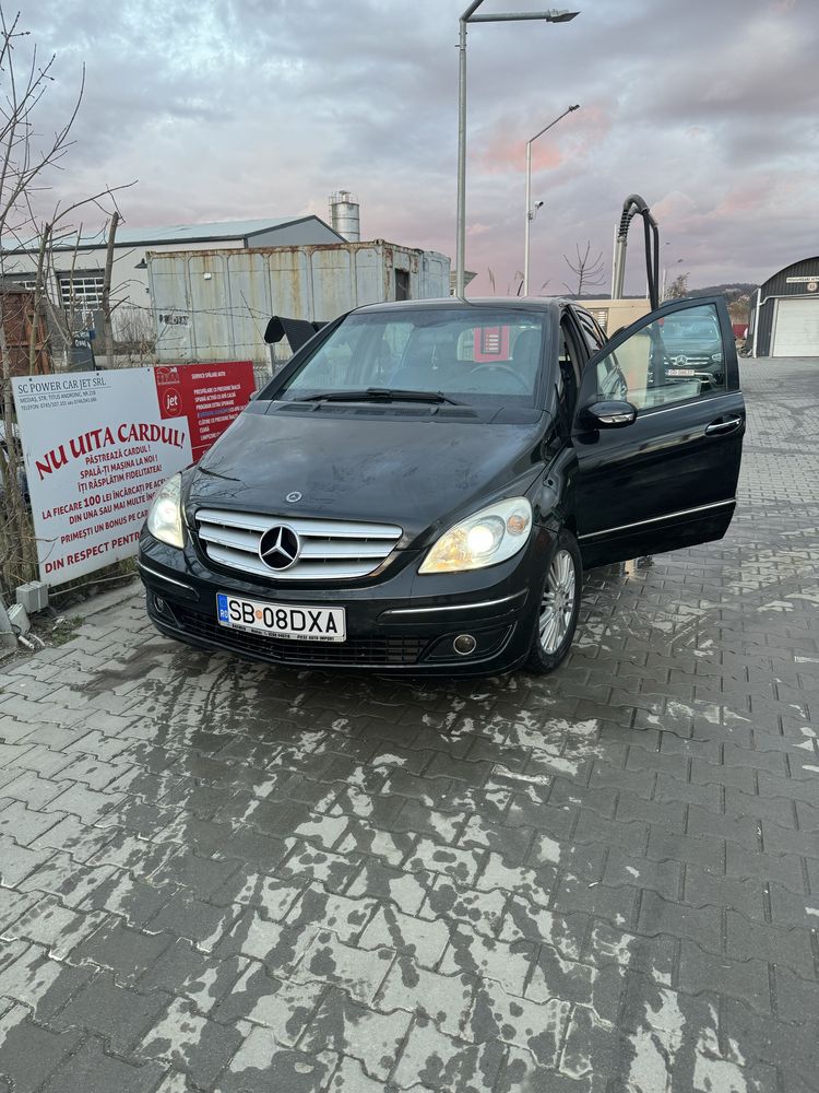 Vand mercedes b class 180D