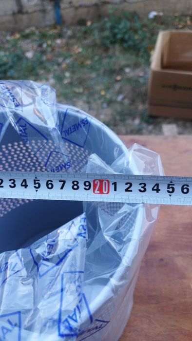 Метален кош за боклук Esmetal сив кръгъл Ф23см и височина 28см Нов