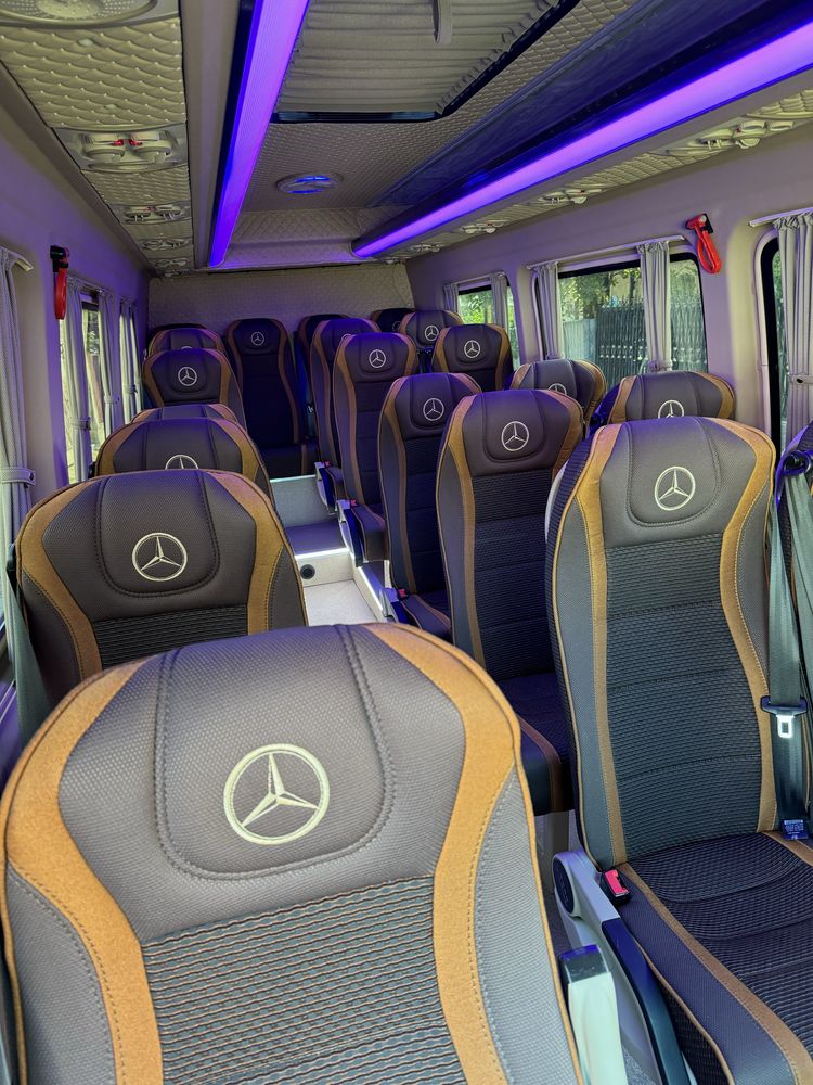 Microbuz Mercedes Sprinter 519 21 loc, recent carosat, inclus tva