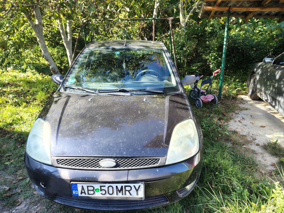 Ford Fiesta 1.3 benzina  distributie lant