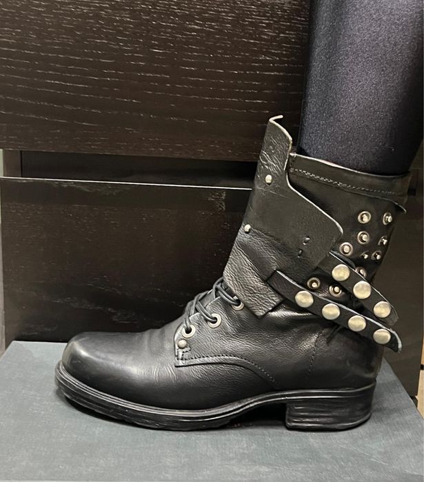 Ghete in stare foarte buna, folosite de 3 ori