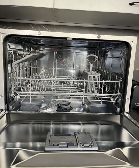 Съдомиялна BOSCH