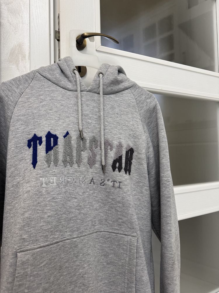 Суитчър Trapstar