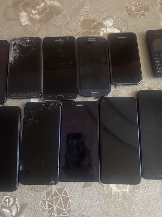 Телефони Samsung