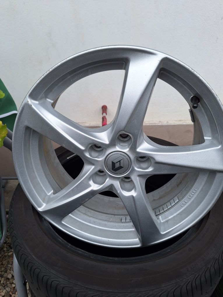 Set jante aliaj 5x114.3 R17 Renault Et 37.