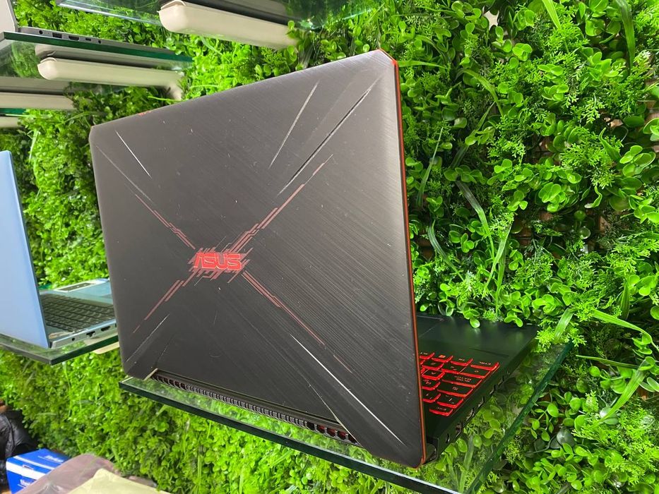 Asus Tuf Gaming i5-8300H DDR4 8/512 SSD nvme