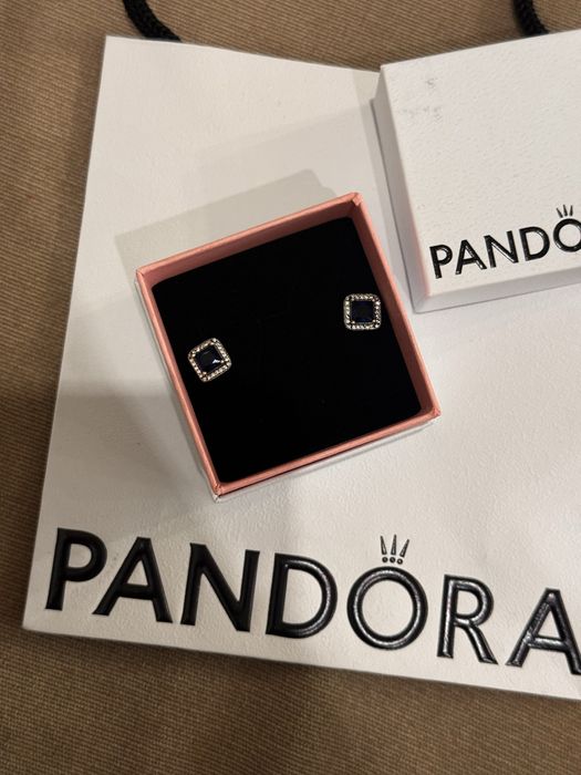Пандора обеци Pandora
