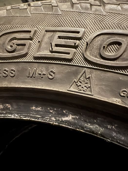 265 50 20 Yokohama Geolander A/T