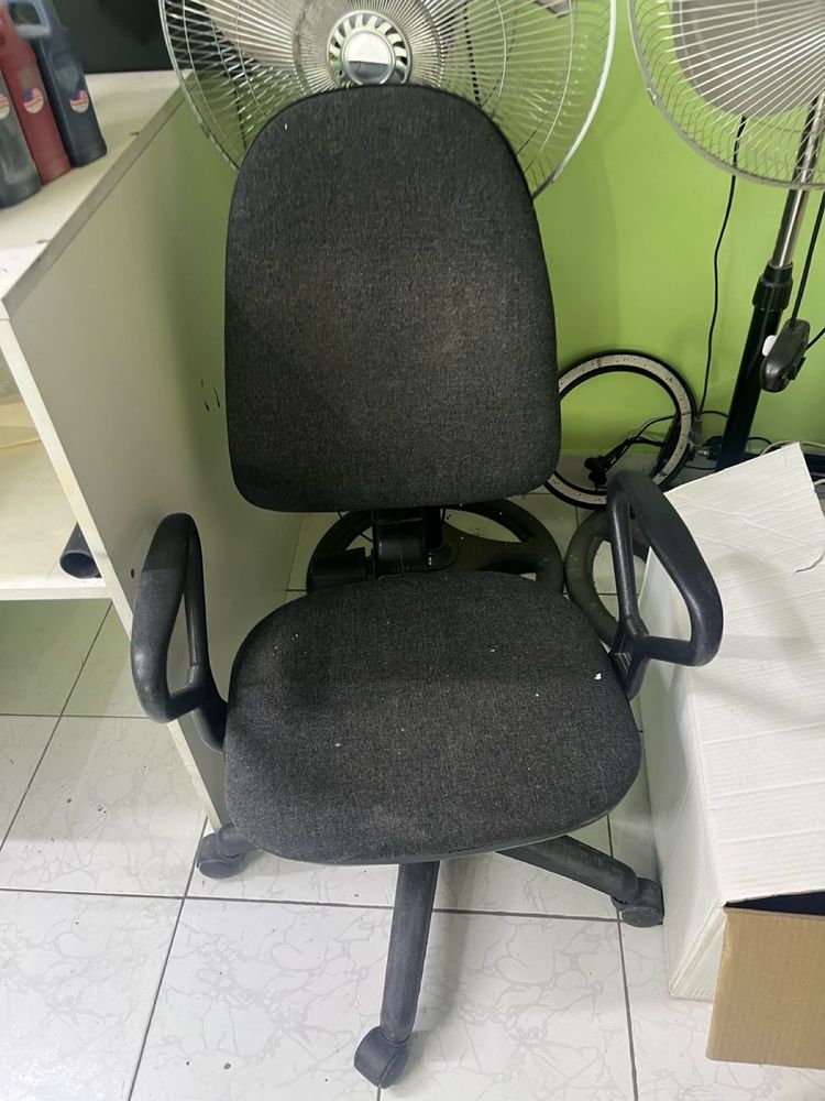 Продается кресло б/у