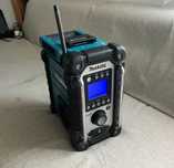 Makita DMR102 radio de șantier – robust, stare foarte bună