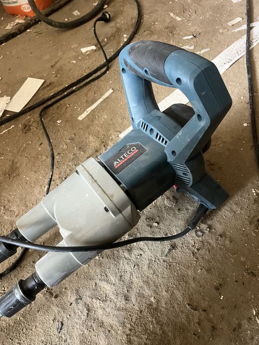 Миксер строительный