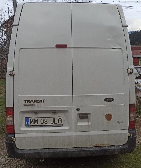 Autoutilitara Ford Transit