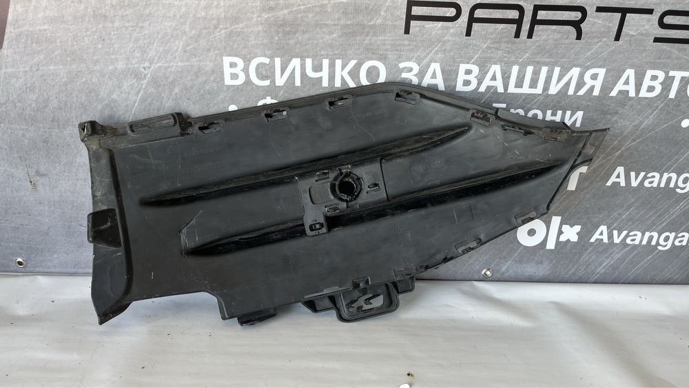 Дясна решетка на предна броня BMW 5 G30/G31 (2016-2020)