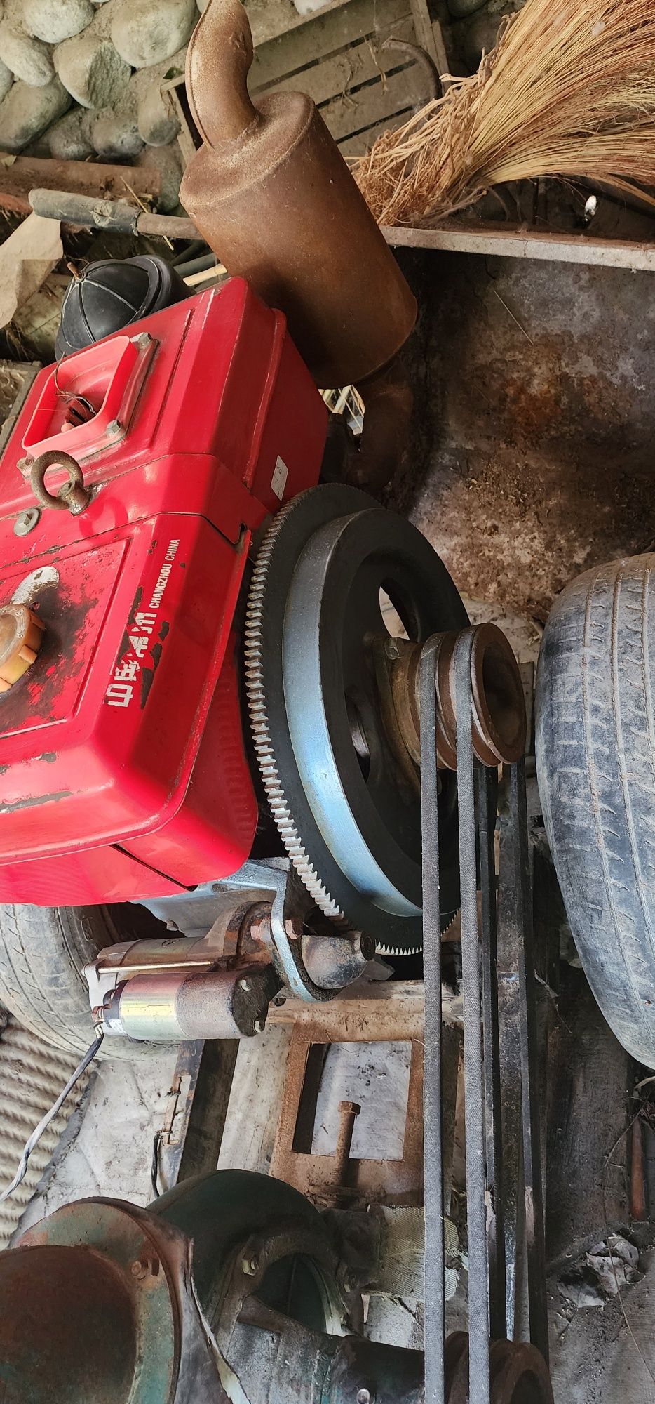 Suv nasos sotiladi 18kv li