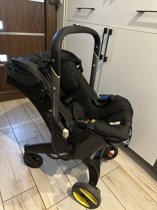Scaun auto 2 in 1 Doona + (Max)