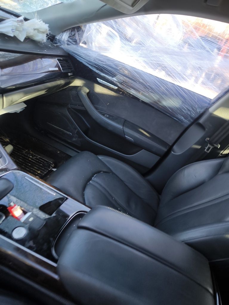 Audi A8 D4 3.0 TFSI на части