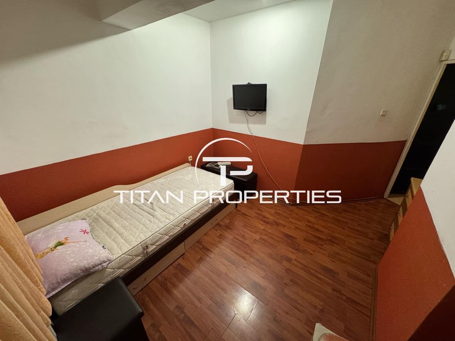 Дава се под наем Тристаен апартамент в Пловдив, Кършияка - 90 кв.м за 450 € - Снимка #7