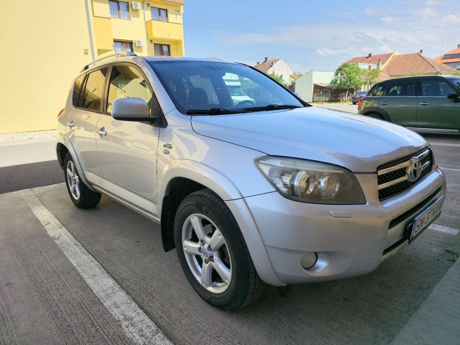 Toyota RAV4 2006, 2.2L Diesel 4x4 177CP