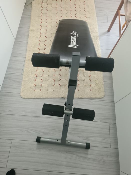 Se vinde bancă  pentru  abdomene