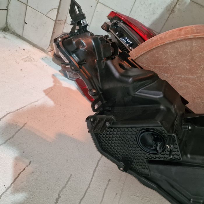 Toyota C-HR 2017 full led десен фар