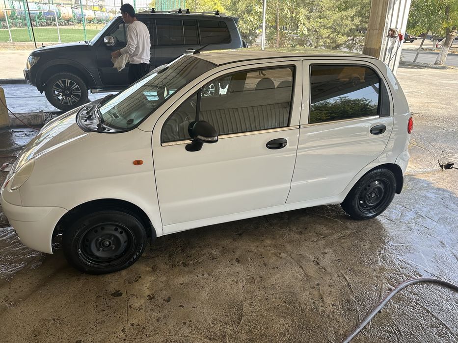 Matiz MX avtomat karobka. 2010. Oq. Pulti bor.