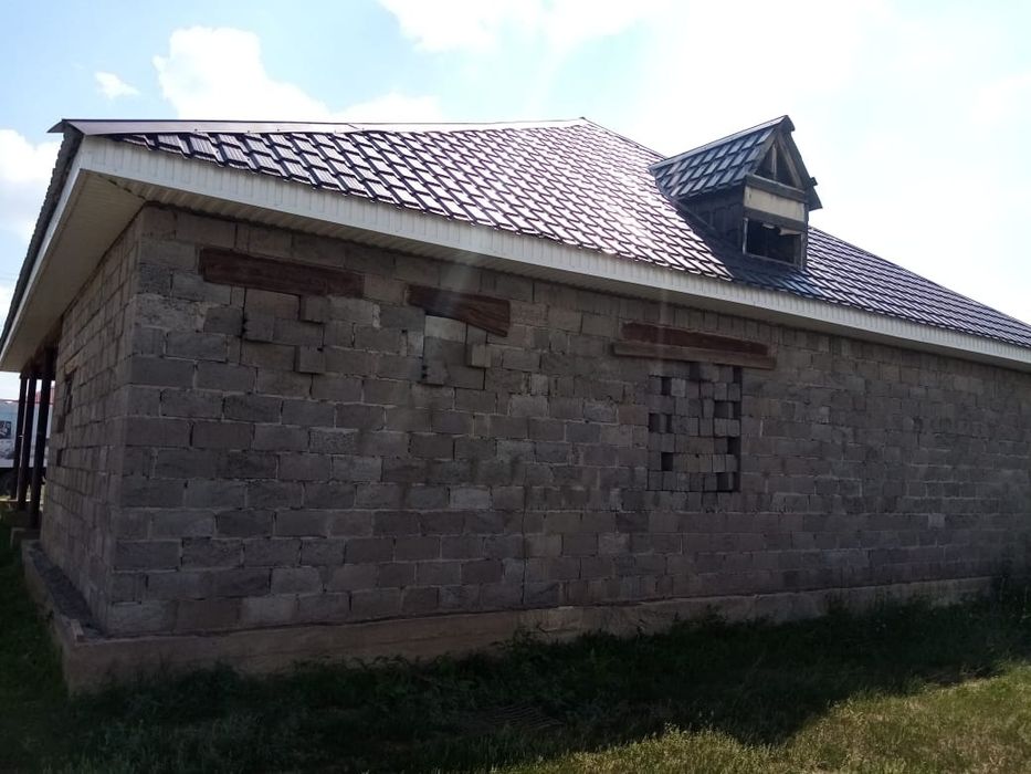 Недостроиный үй сатылады