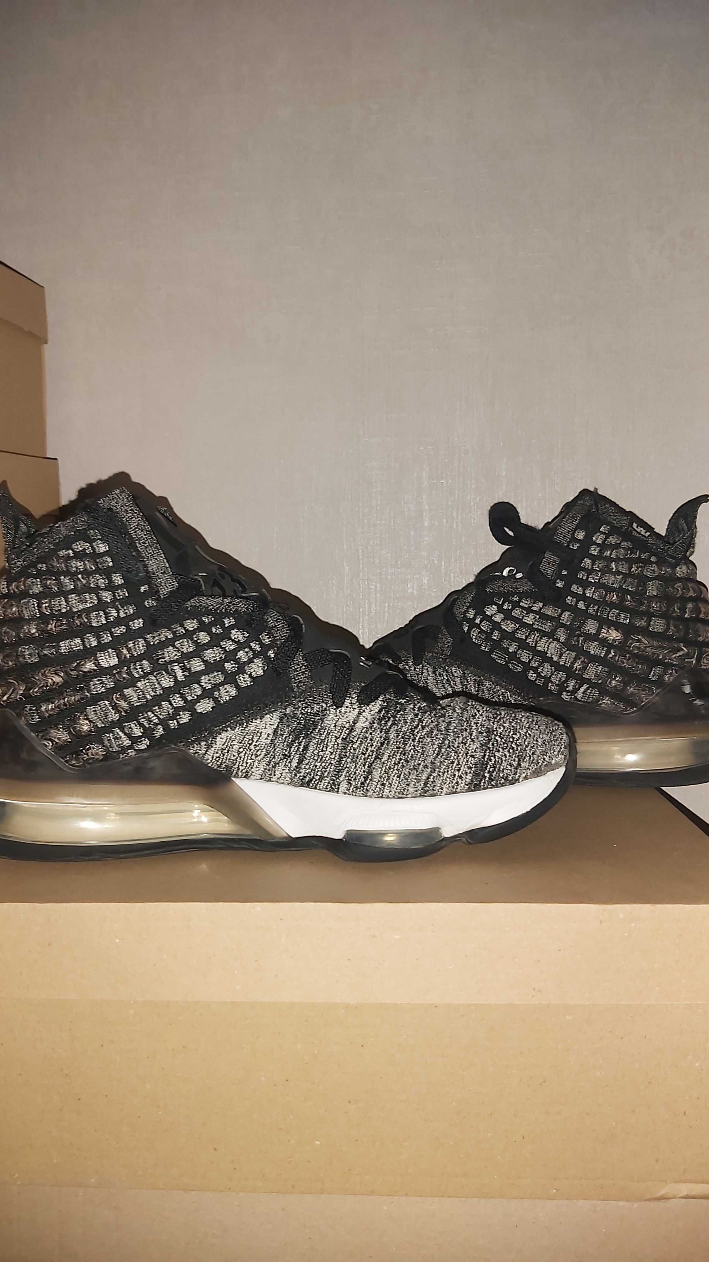 Nike LeBron 17 - Номер 41