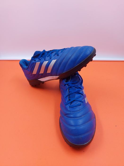 Adidas Copa номер 42 2/3 Оригинални футболни стоножки