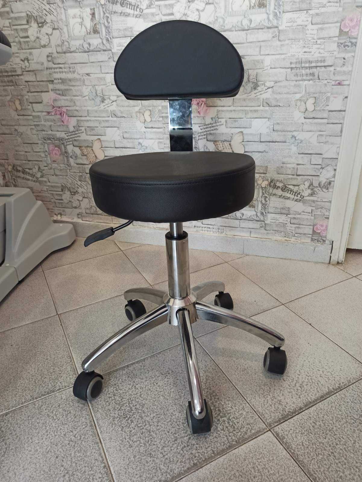 Козметичен/фризьорски стол-табуретка с облегалка AM-304 - 50/64 см