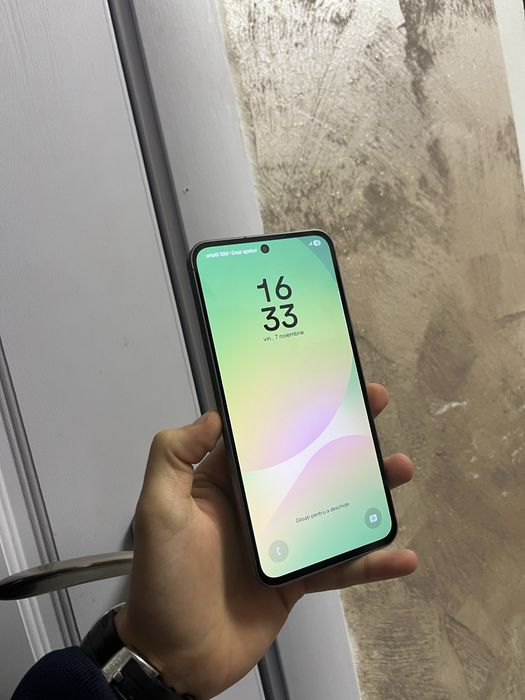 Samsung A56 256 GB impecabil ca nou