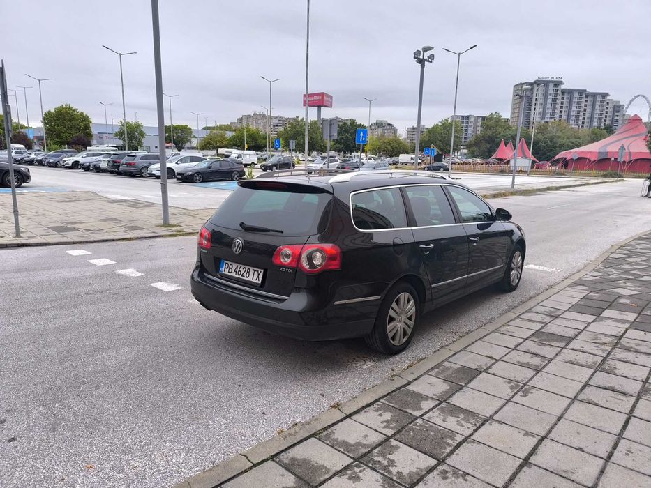 Volkswagen Passat B6 2.0 TDI 140 к.с. Напълно обслужен.