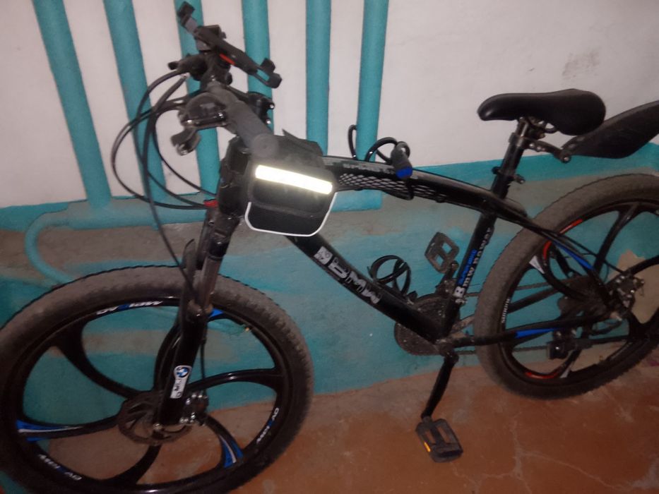 Спортивный велосипед продам 40000(сорок тысяч тенге)