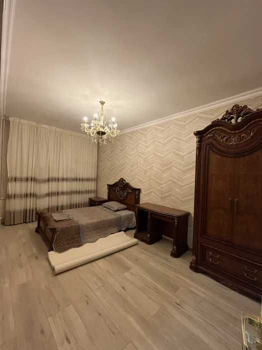 R12 Сдается Квартира 4/3/9 на Мирабадском , ор-р Шота Руставели!