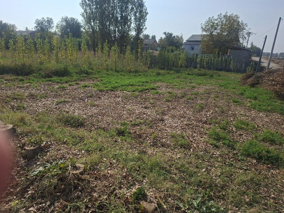 Yer sotiladi yahw joyda joylashkan