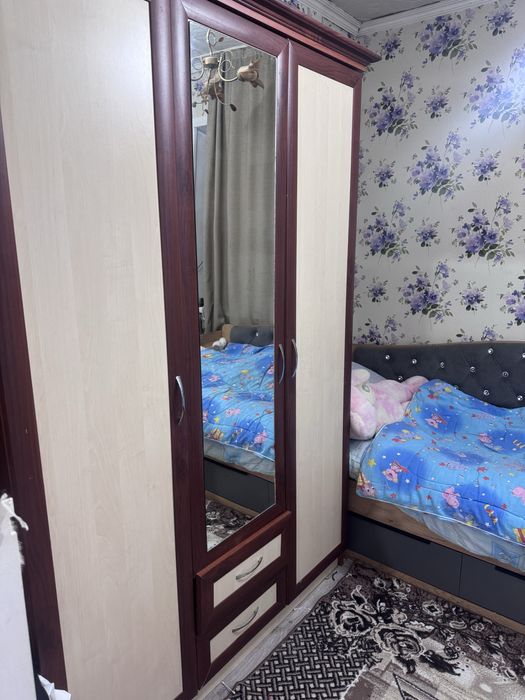 Продам вместительный шкаф