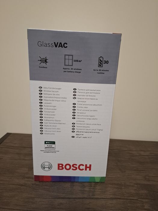 Уред за почистване на прозорци,  стъклочистачка GlassVac Bosch