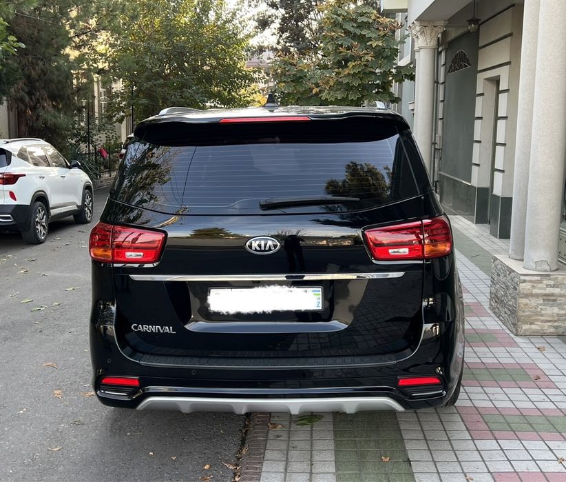 Kia Carnival 2020, 9 та места, корея,  (фул комплектация)