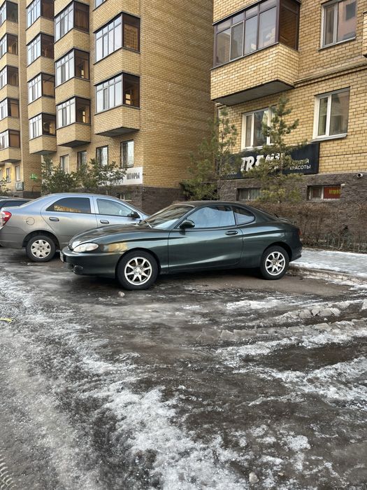 Продам машину Хундай