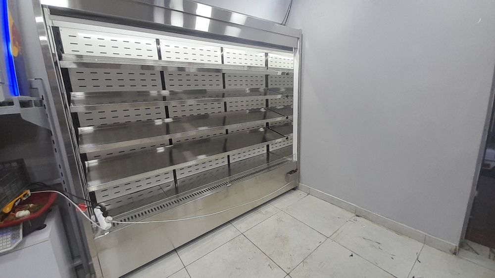 витрина холодильник