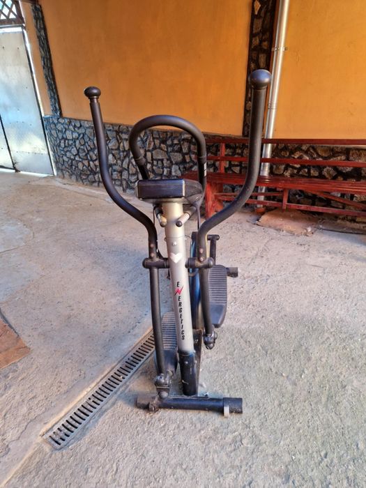 Vând Bicicleta Fitnes ENERGETICS adusa din Austria în stare buna