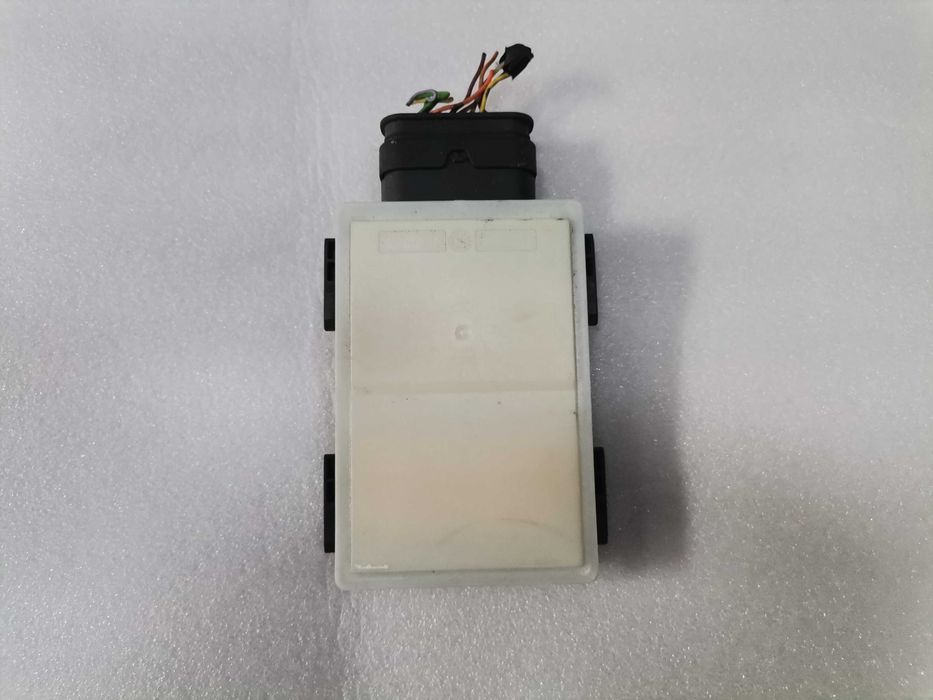 6893671 Радар сензор Asistant BMW G20 G21 G30 G11 G01 F90