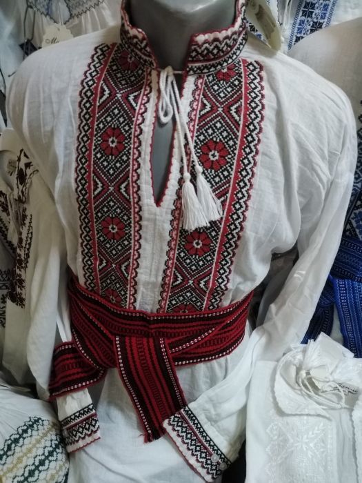 Ie - vesta traditionala, masura S-3XL, Pret 100 lei