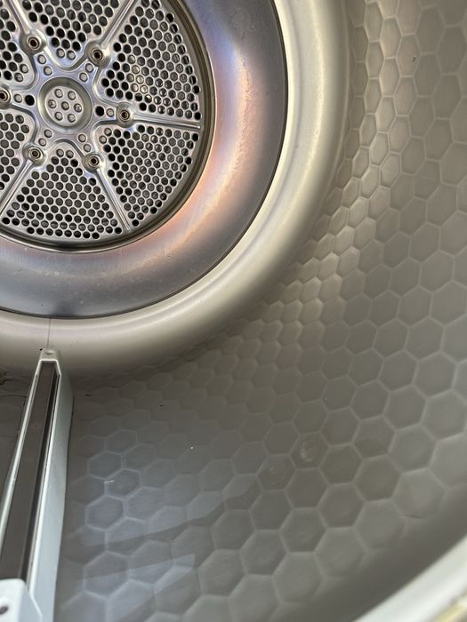 Сушилня Miele Softtronic T8627WP Термопомпа