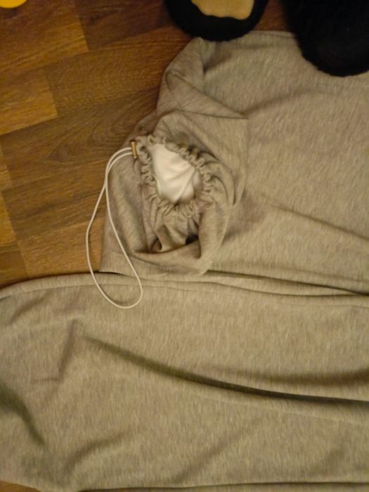 Серые крутые джогеры с флисовой прослоичкой