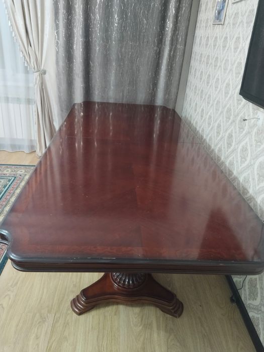 Мебель для гостиной стол