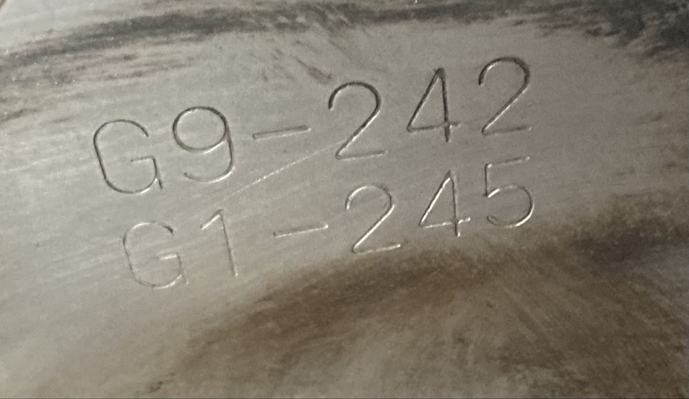 Mitsubishi Pinin 1.8i 2004 година Двигател