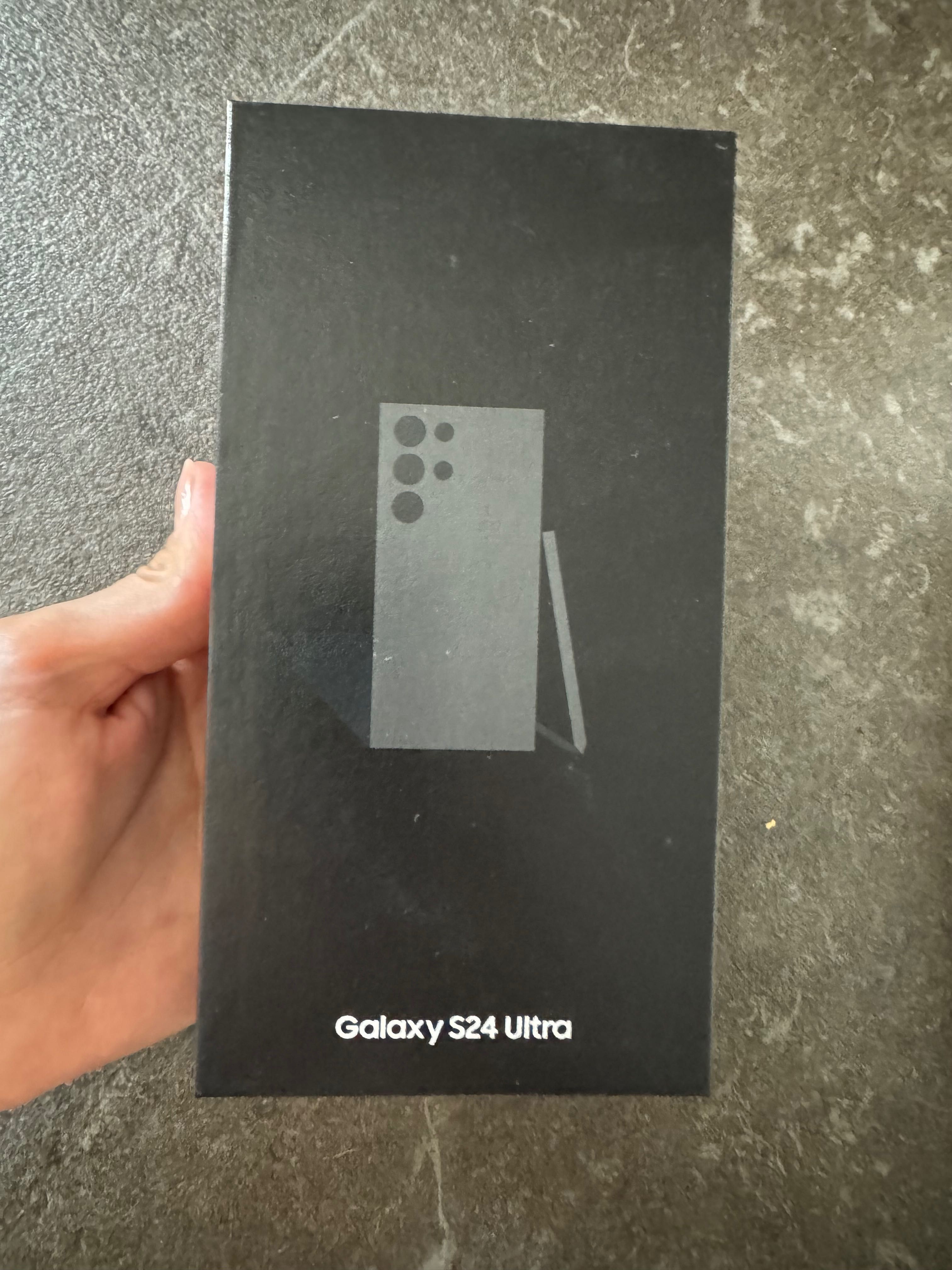 Samsung S24 Ultra 512gb - folosit 2 luni - dețin factura