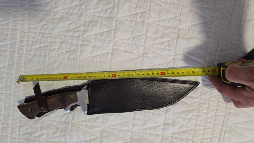 Cutit Model Deosebit, Facut De Maestrul Harsa Aurel